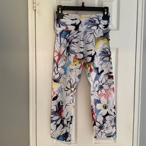 New Calvin Klein capri leggings -smoke feee home